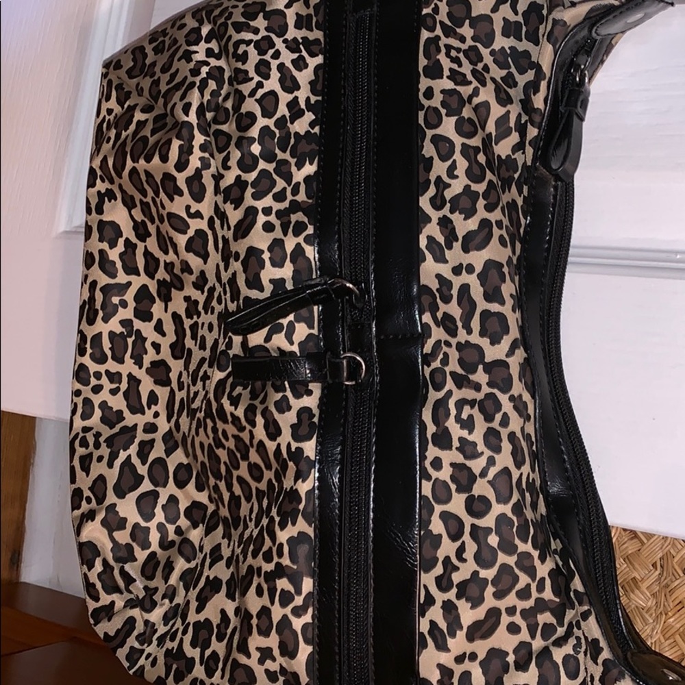 Leopard Pocketbook